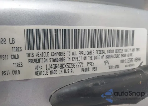 2005 Jeep Grand Cherokee Laredo z USA, uszkodzony, nr VIN 1J4GR48KX5C567771